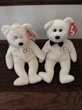 Ty White Bride and Groom Wedding Bear Duo